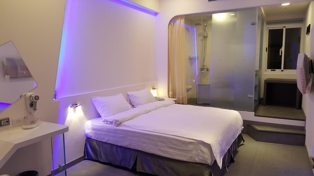 Galaxia Business Hotel Taichung Dış mekan fotoğraf