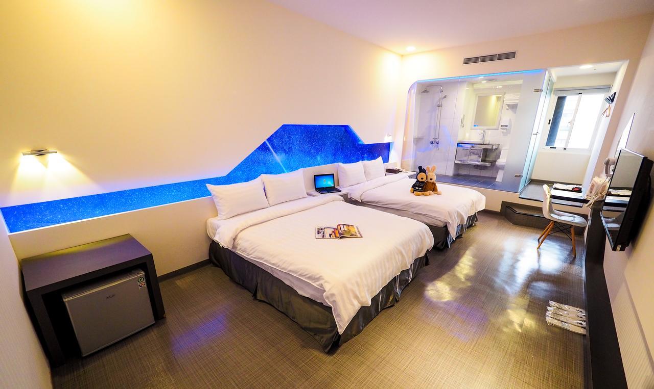 Galaxia Business Hotel Taichung Dış mekan fotoğraf