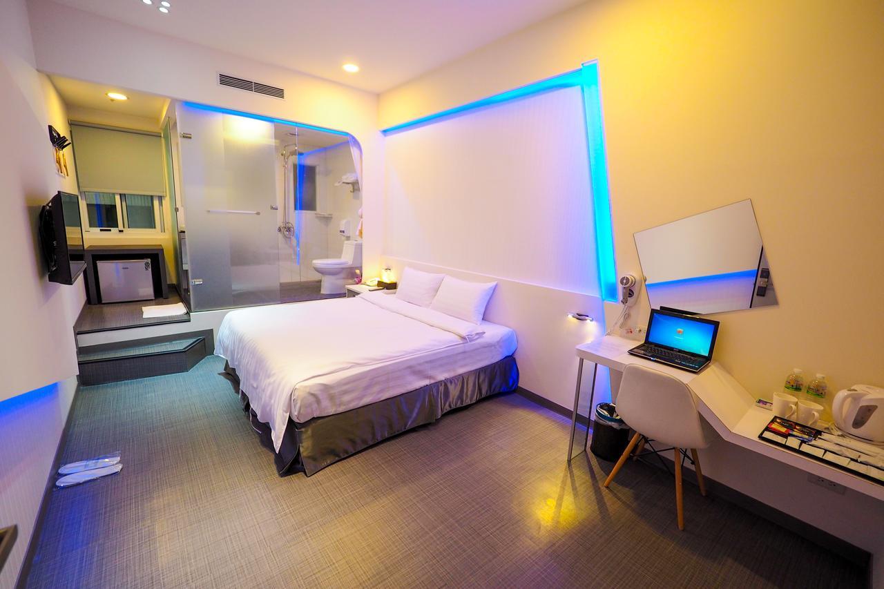Galaxia Business Hotel Taichung Dış mekan fotoğraf