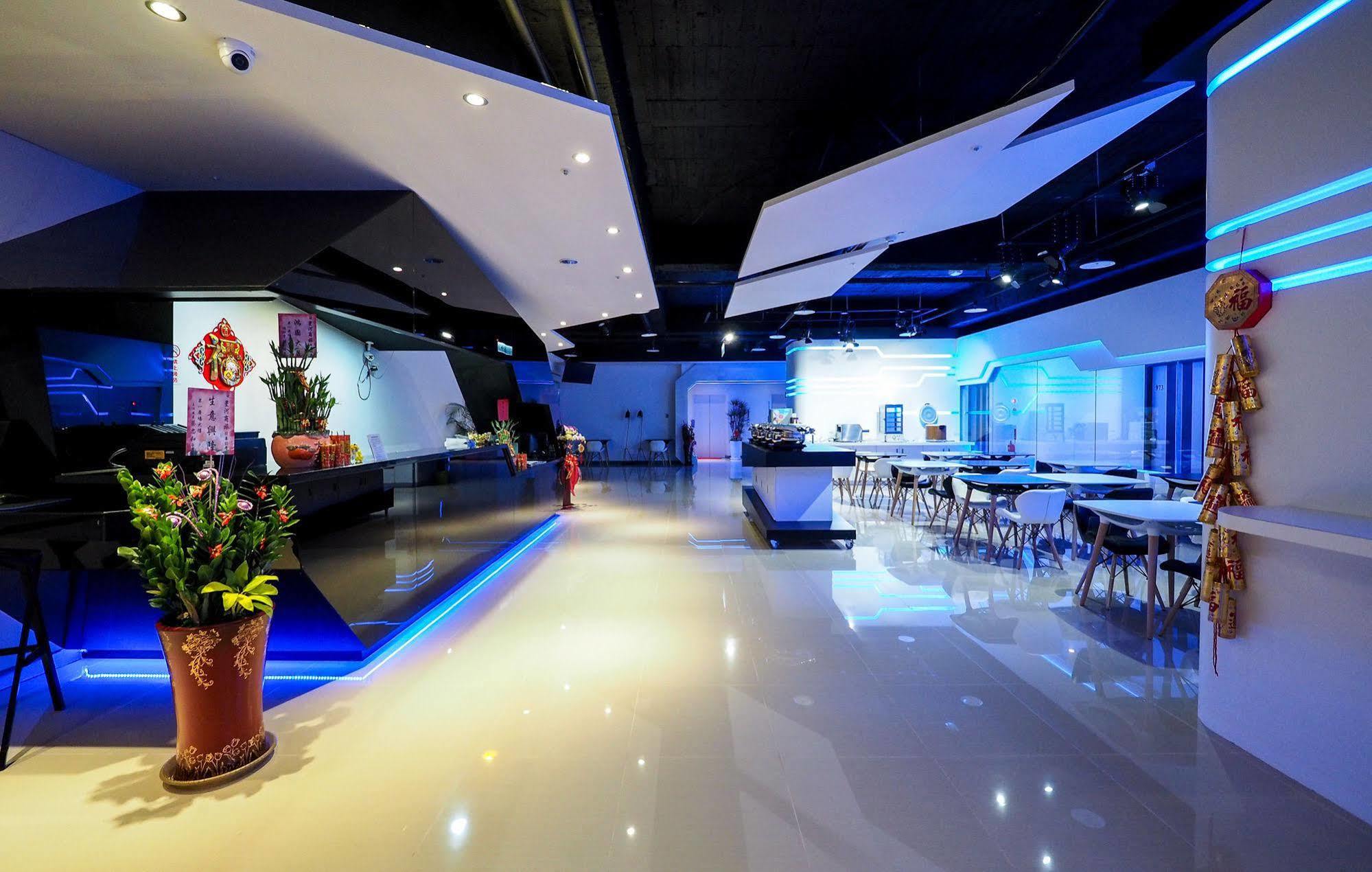 Galaxia Business Hotel Taichung Dış mekan fotoğraf